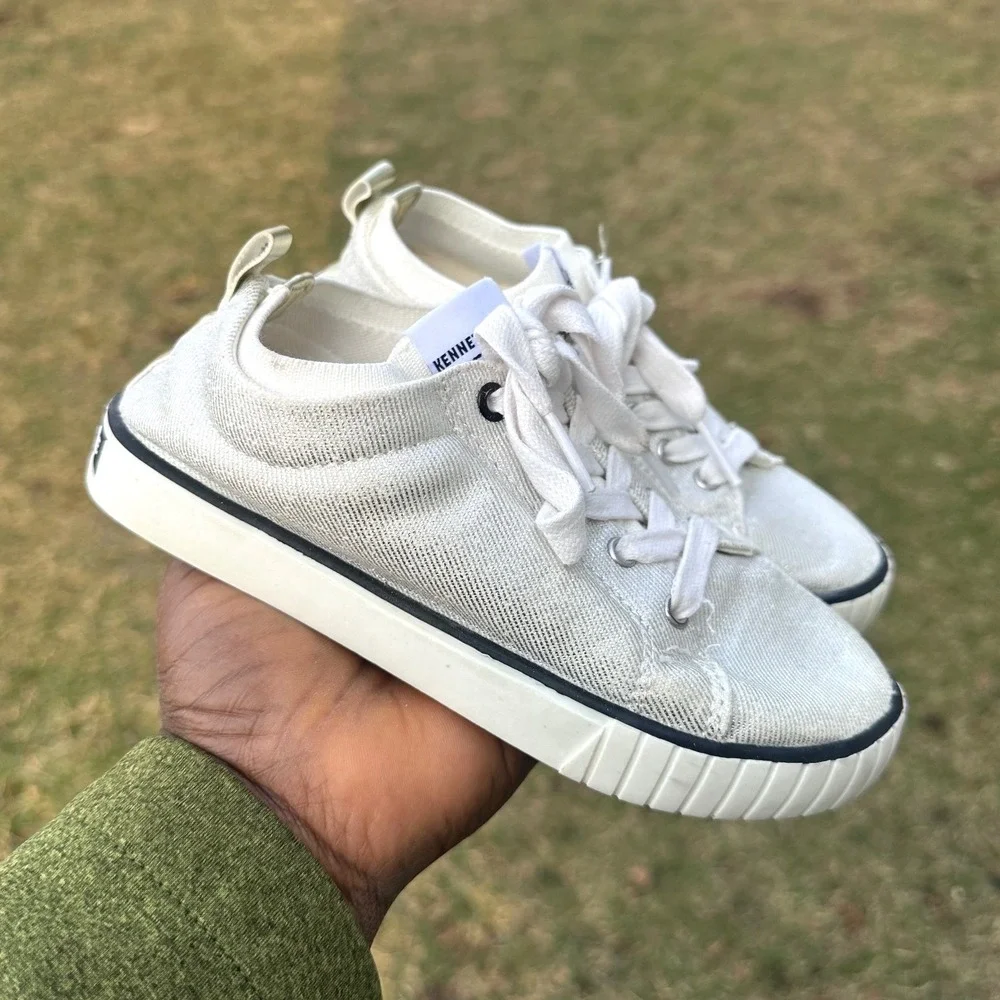 Kenneth Cole Reaction preowned fairly